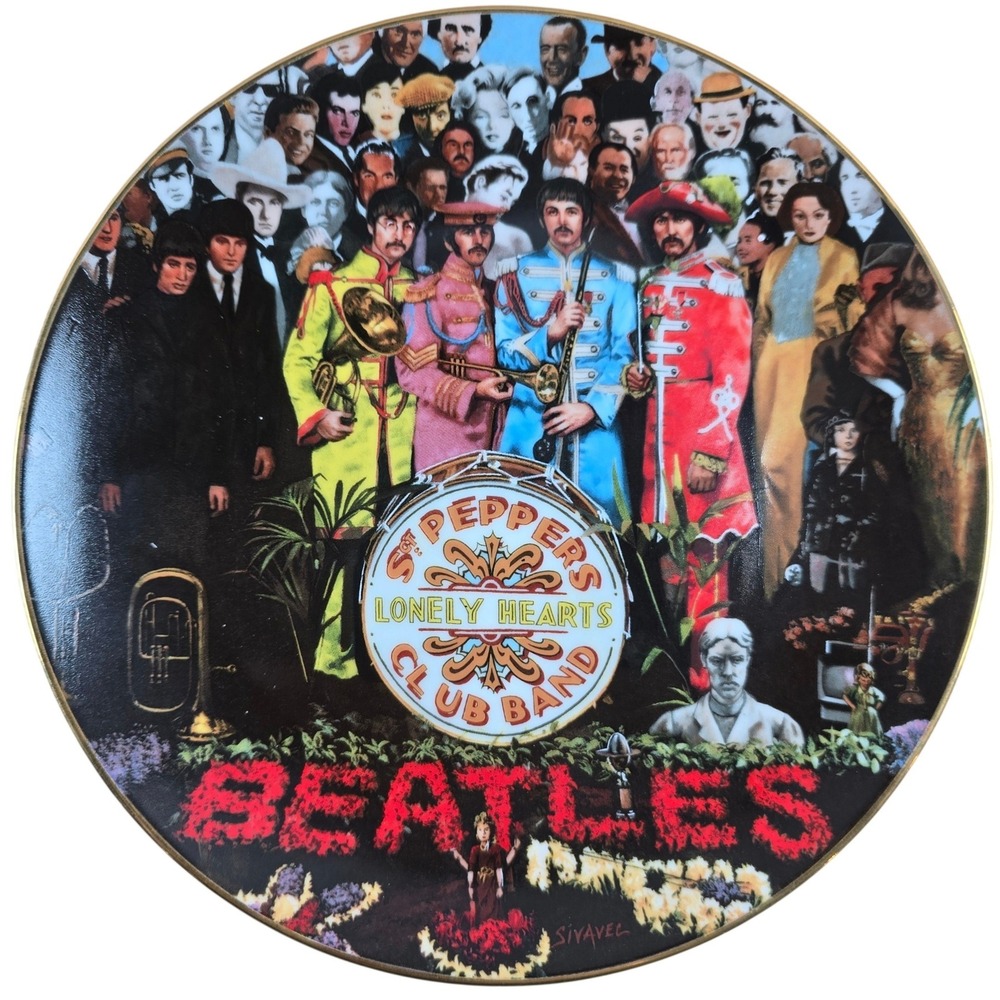 Sgt. Pepper: The 25th Anniversaryβ The Beatles 1967-1970 8.5" Collector Plate